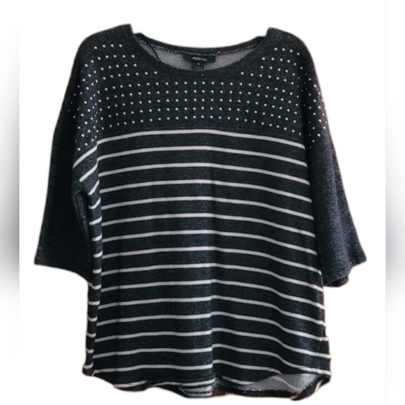 STYLE & Co. - XL Women's Black and White Striped Top - Picture 1 of 3